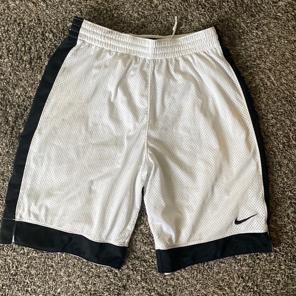 Women’s Nike basketball shorts